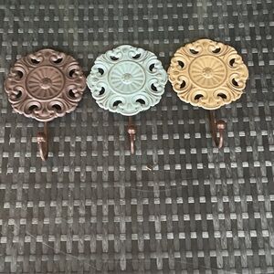Vintage Style Decorative Wall Hooks - Brown, Blue, Tan